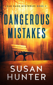 Dangerous Mistakes by Susan Hunter — book cover